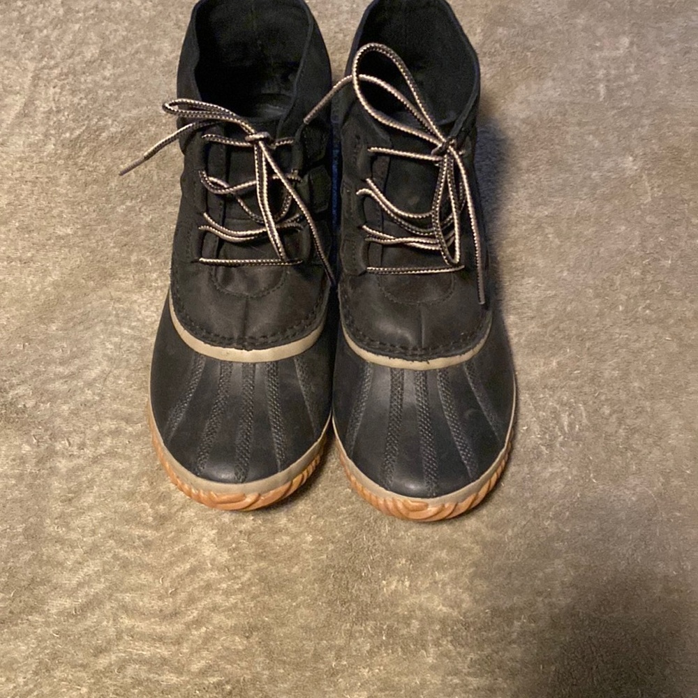Sorel rain boots